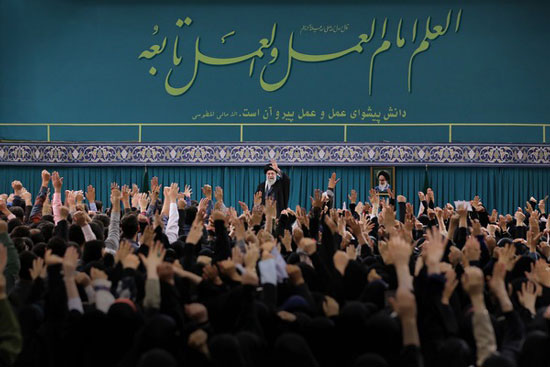 بیانات در دیدار رمضانی دانشجویان + صوت